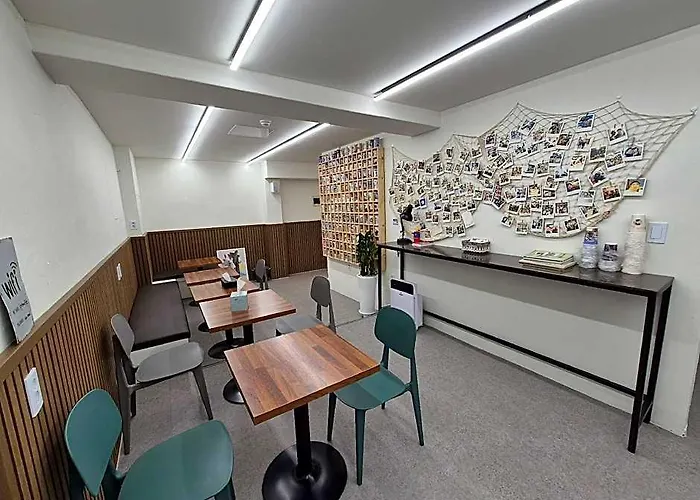 Hotel Sinchon Lets Seul