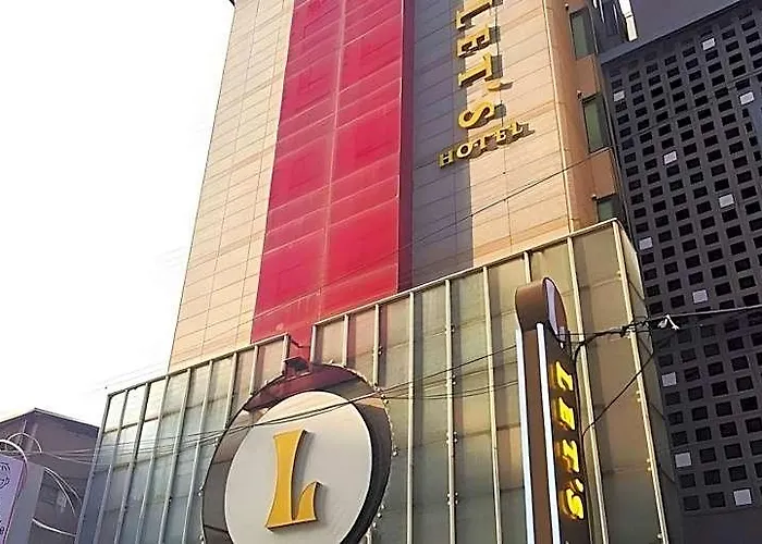 Sinchon Lets Hotel